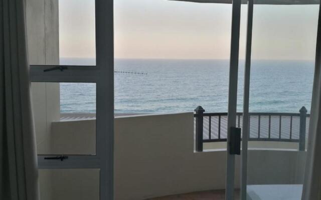 Beachfront - 34 Blue Largo