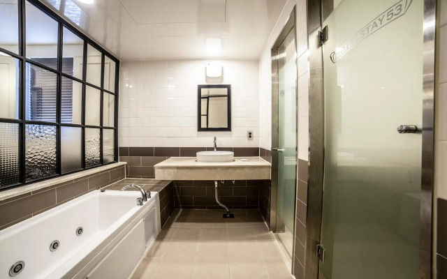 Hotel Stay 53