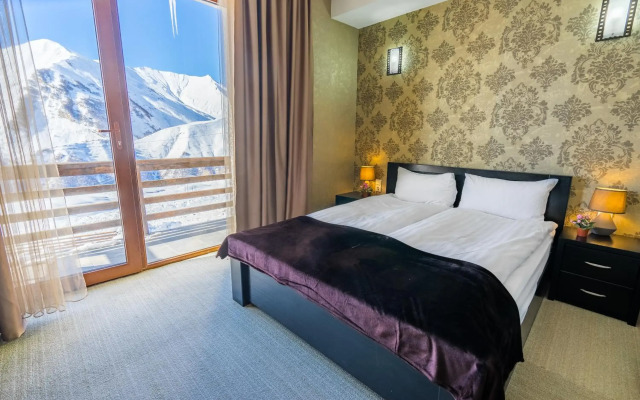 Good Aura Hotel