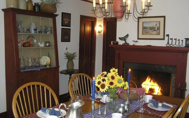 Riverwind Inn Bed and Breakfast