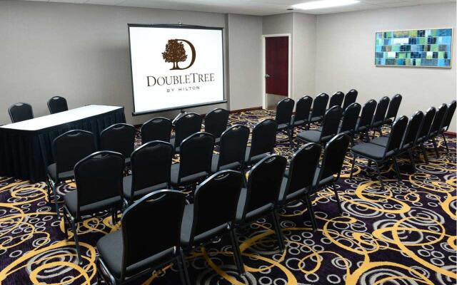 DoubleTree by Hilton Virginia Beach