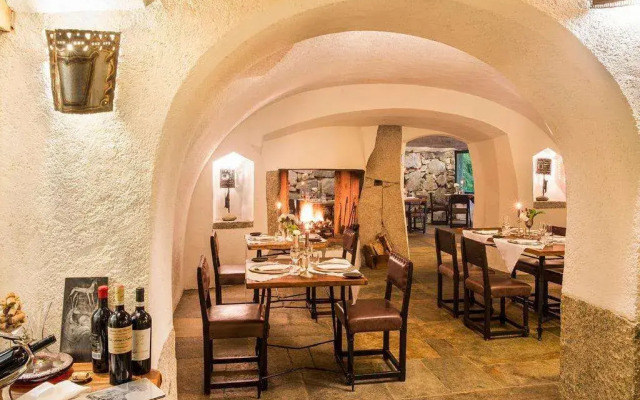 Saint Hubertus Resort