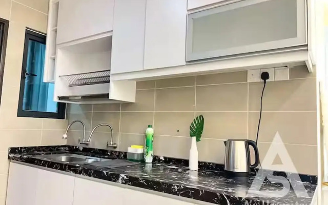 Rooftop Pool Jalan Landmark Apartments