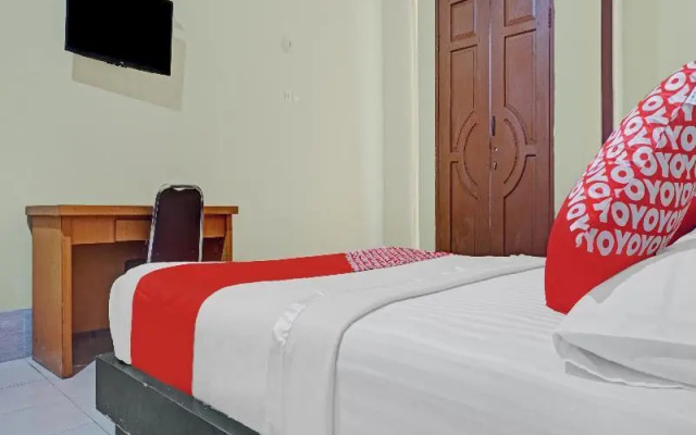 OYO 90441 Kuntawa Guesthouse