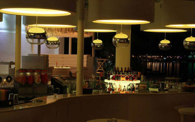 Aya Yorgi Hotel By T