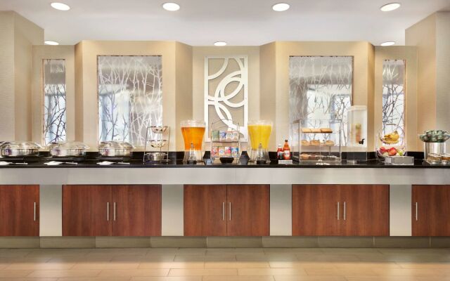 Radisson Hotel Akron/Fairlawn