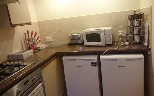 Mayville House Apartment