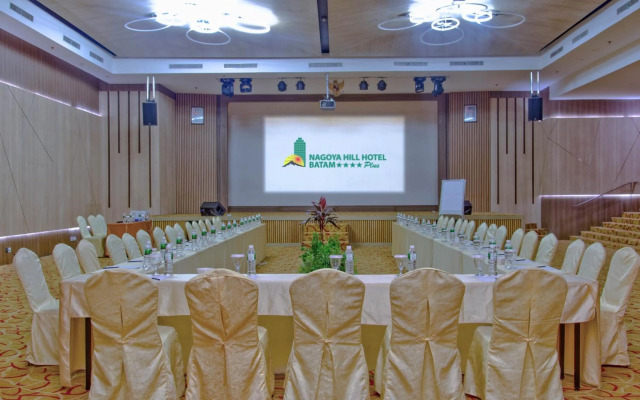 Nagoya Hill Hotel Batam