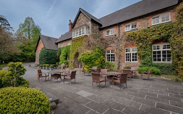 The Edgemoor Hotel