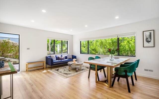 The Perfect Spacious 2BR Getaway-Netflix