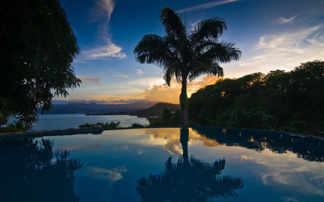 Maca Bana Luxury Boutique Resort