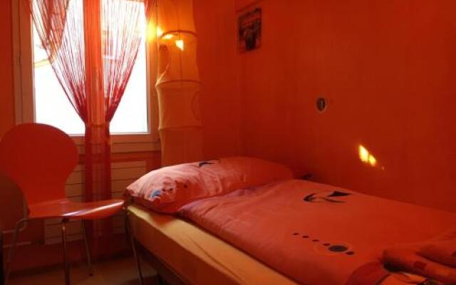 Homestay Color Dream Rooms