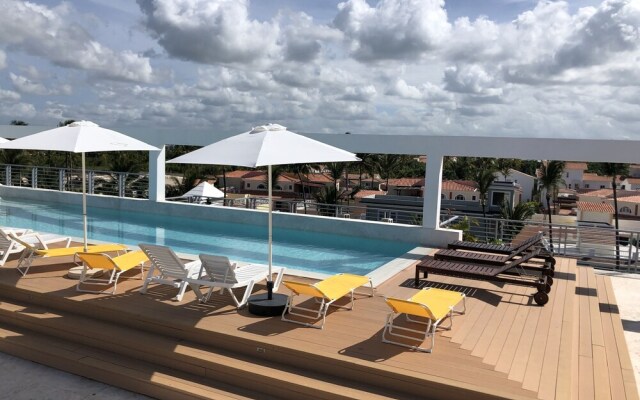 Truecost RoofTop Pool