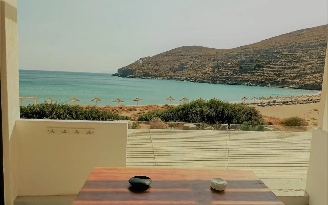 Spathi Beach Suites Kea