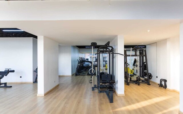 Lux Suites Urban Oasis Apartments