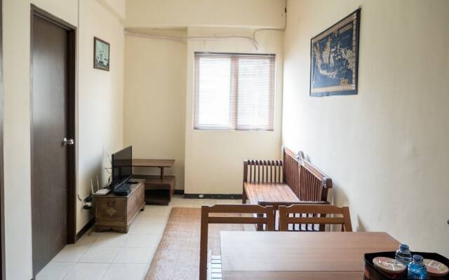 Ethnic and Comfy 2Br the Suites Metro Apartment