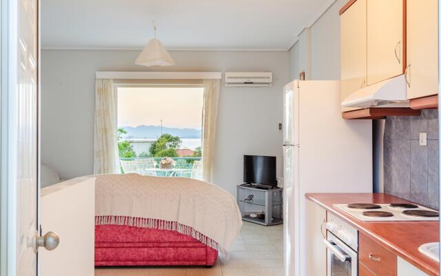 Seaview Terrace Haven-perfect Location Near the Sea