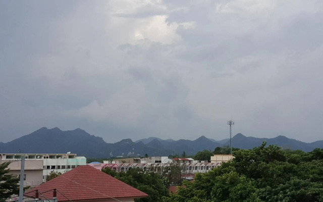 Narai Iyara Palace Lopburi