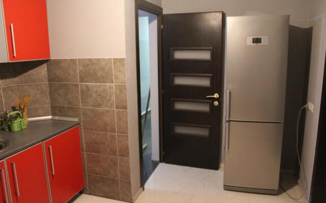 Flat With 3 Bedrooms