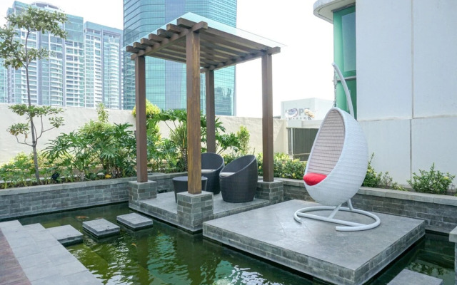 Good Location And Cozy 2Br St. Moritz Apartment