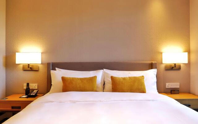 Dongguan Forum Hotel and Apartment