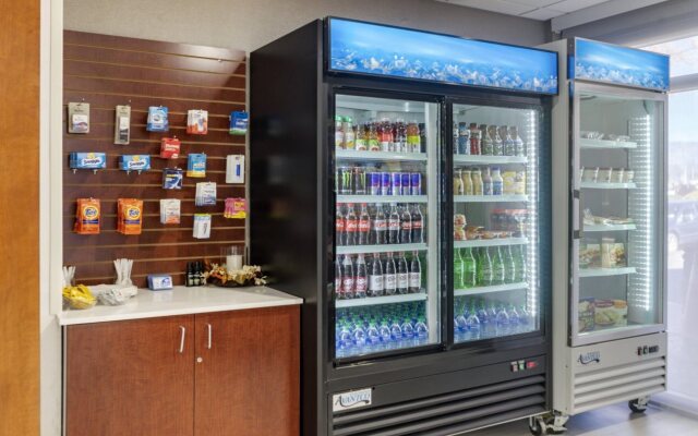 Holiday Inn Express Hotel & Suites Albuquerque Midtown by IHG