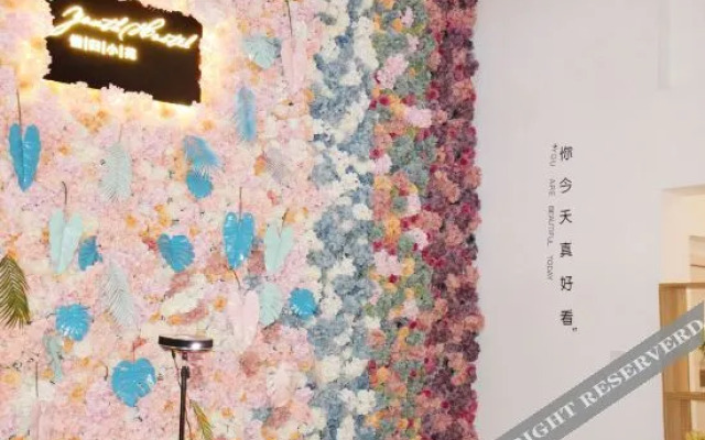 Xigui Xiaoyuan Youth Hostel