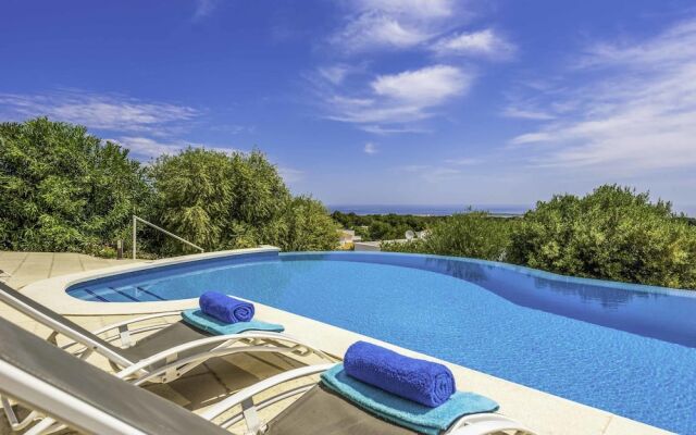 Villa Tin Dos