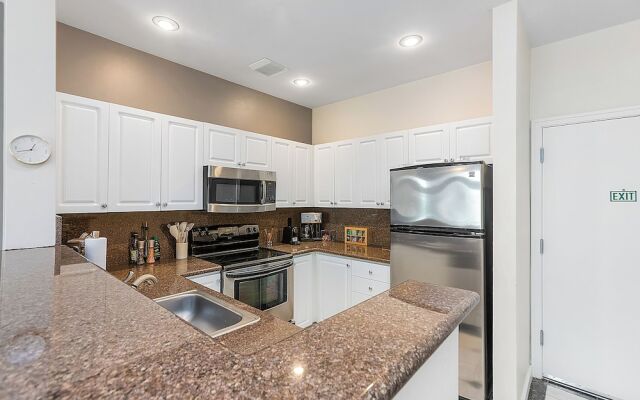 Belltown Perch explore like a local