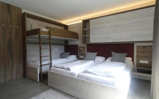 Jugendhotel Wurzenrainer GmbH