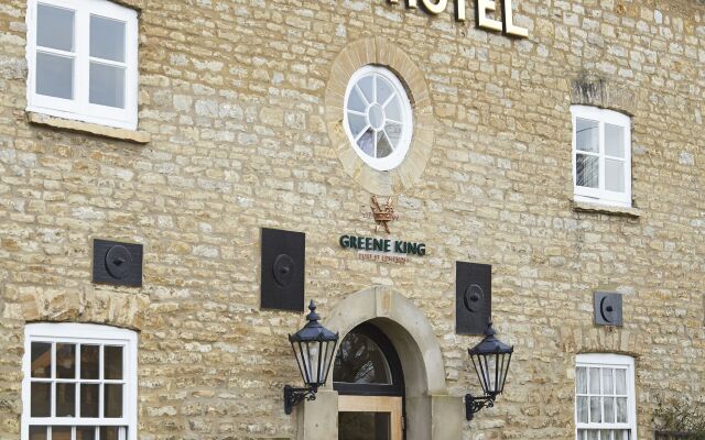 Cock Hotel Stony Stratford by Greene King Inns