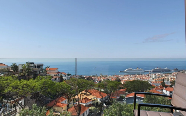 Skylounge by Our Madeira