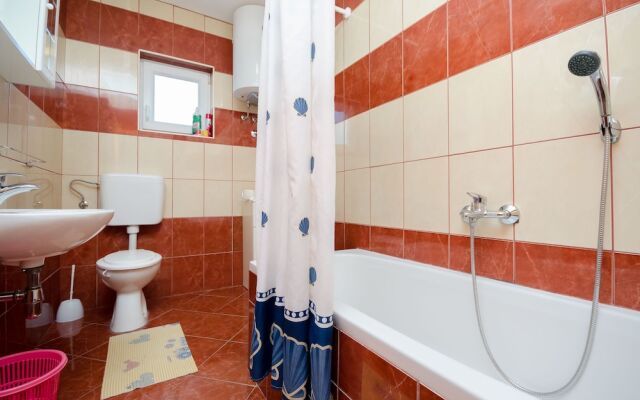 Apartments Snjezana