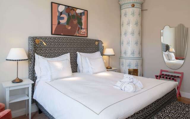 The Sparrow Hotel