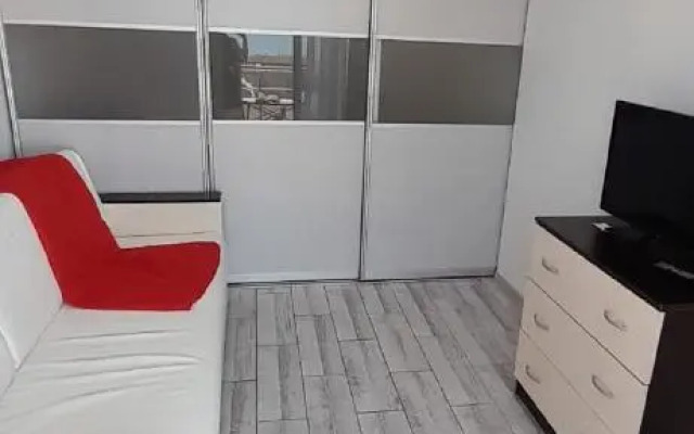 Apartments on 13 Chkalova Street