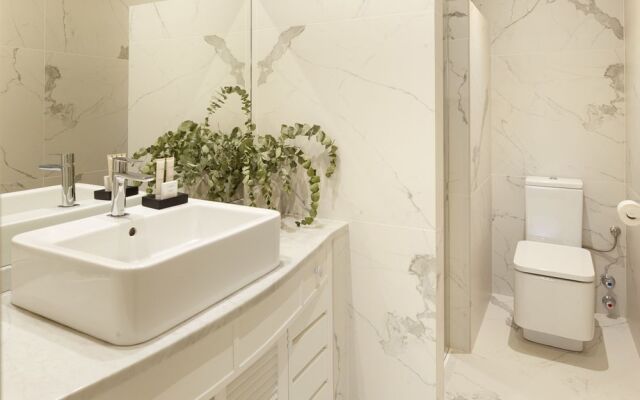 Playa de La Concha 10 Apartment by FeelFree Rentals