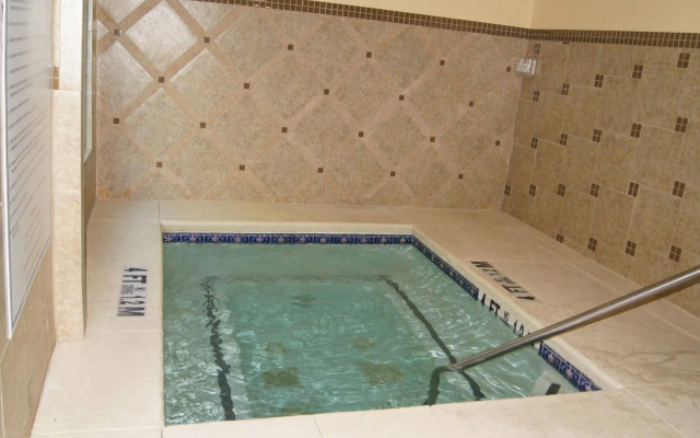 Quality Inn & Suites Union City - Atlanta South