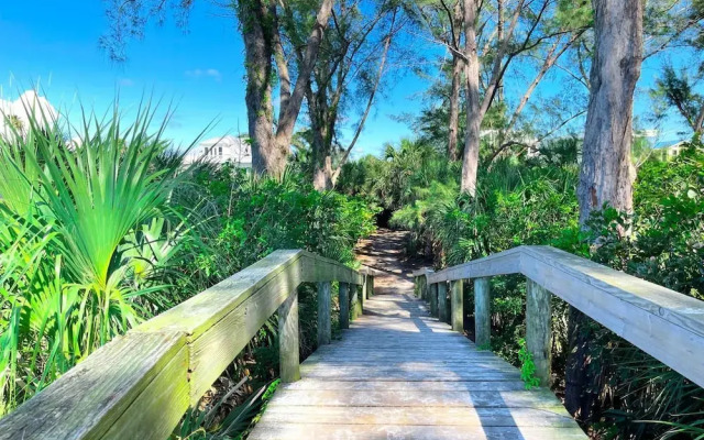 Anna Maria Beach Serenity