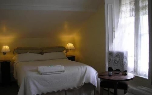 Bentley Tower Hotel