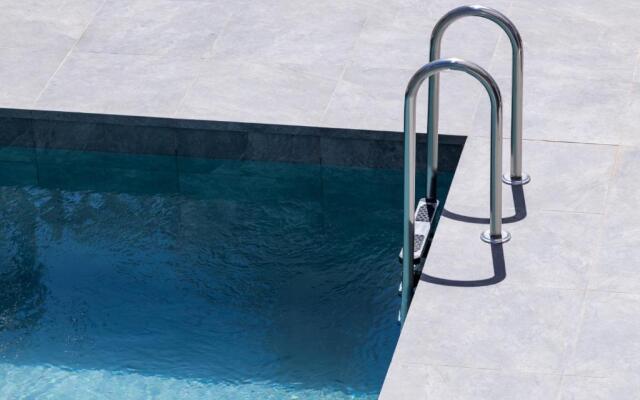No.7 Athena Beach Villa, Pernera
