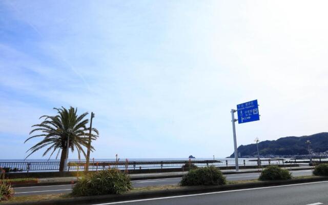 SAKURA house Yukawa -屋根付きBBQ-