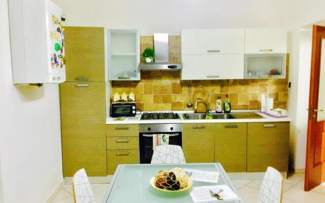 Miseria E Nobilta Apartment