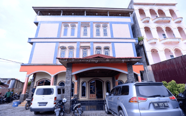 Hotel Ar Riyadh Kuala Tungkal — 1-star hotel in Kuala Tungkal