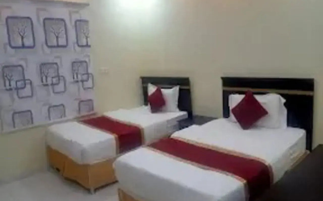 Naama Alshmal