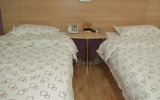 Wuhan Taining Express Hotel – Guest Rooms – Wuhan