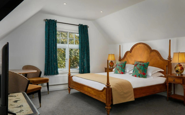 The Royal Adelaide Hotel