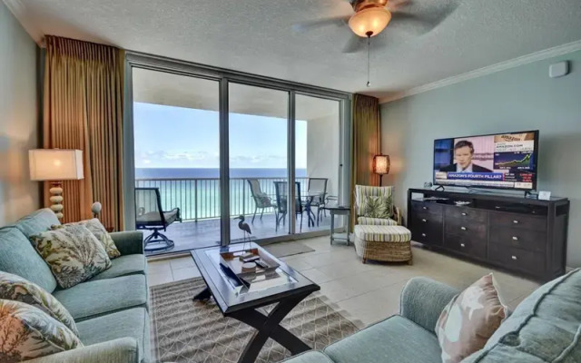 Palazzo Condo by Blue Sun