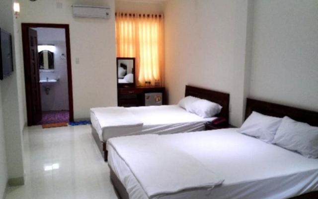 Long Chau Hotel – Guest Rooms – Nha Trang