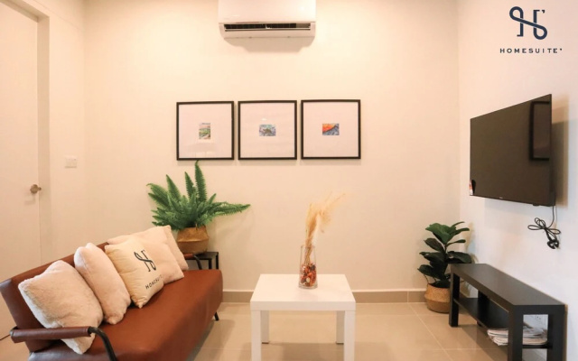 Homesuite' Home at The Shore KK