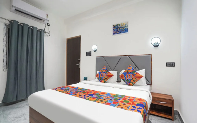 Fabhotel The Shivaay Palace